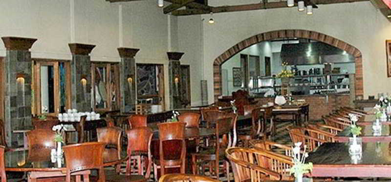 Hotel & Banquet Panorama למבאנג מראה חיצוני תמונה